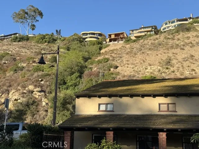 The house is a landmark and almost keeps an eye on City Hall below!