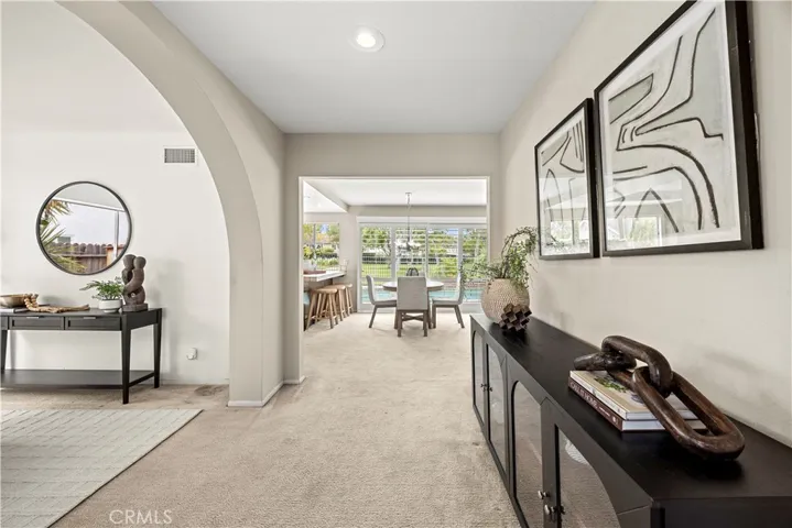 28072 Paseo Ventura, San Juan Capistrano, California 92675