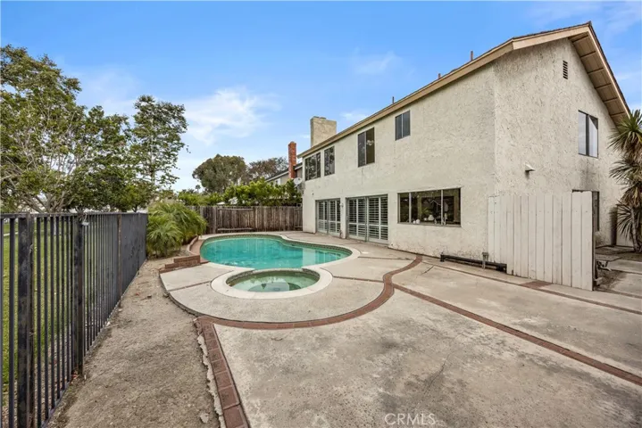 28072 Paseo Ventura, San Juan Capistrano, California 92675