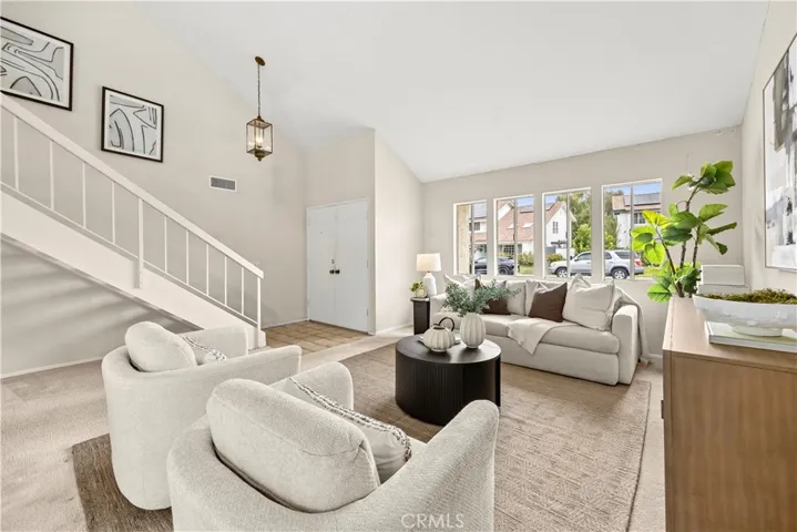 28072 Paseo Ventura, San Juan Capistrano, California 92675