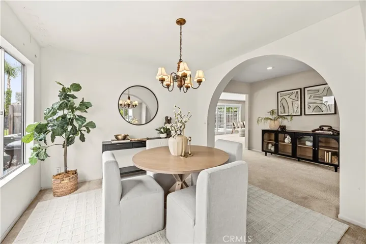 28072 Paseo Ventura, San Juan Capistrano, California 92675