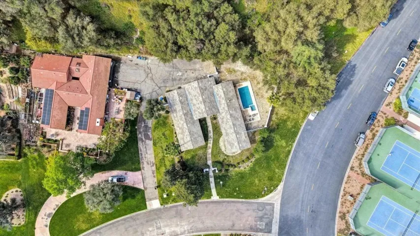 32369 Wiskon Way W, Pauma Valley, California 92061