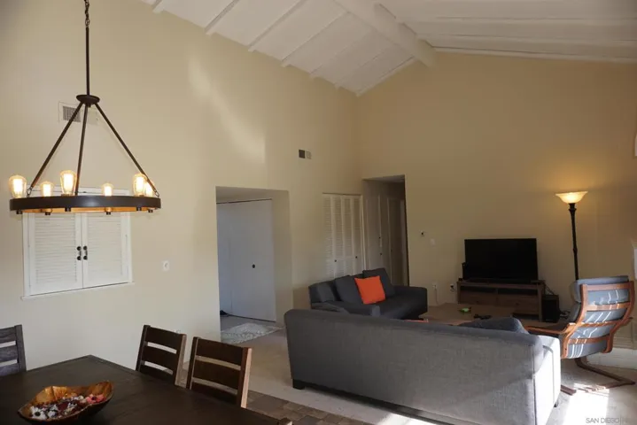 12095 Caminito Campana, San Diego, California 92128