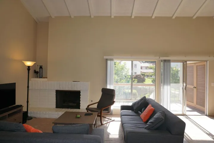 12095 Caminito Campana, San Diego, California 92128