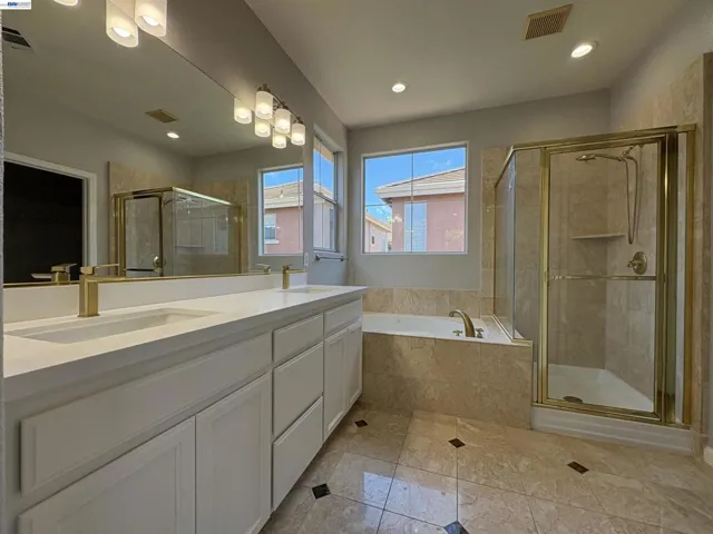 439 Kent Dr., Mountain View, California 94043