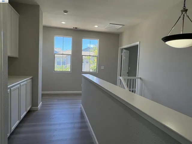 439 Kent Dr., Mountain View, California 94043