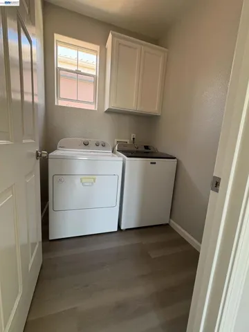 439 Kent Dr., Mountain View, California 94043