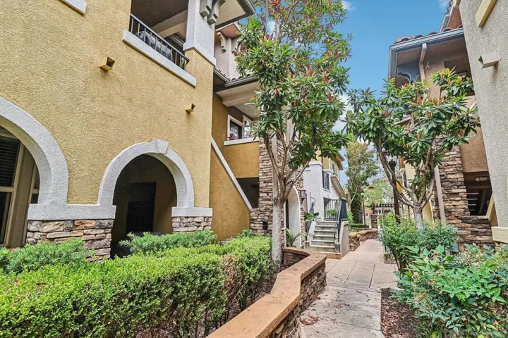152 Via Montisi, Santee, California 92071