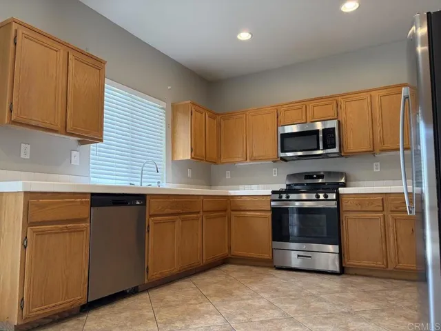 756 Avenida Abeja, San Marcos, California 92069