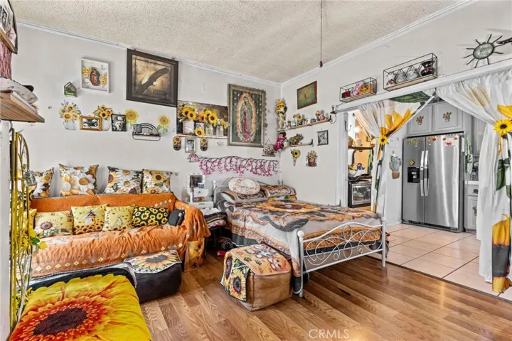 1154 N Wilton, Los Angeles, California 90038