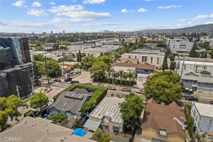 1154 N Wilton, Los Angeles, California 90038