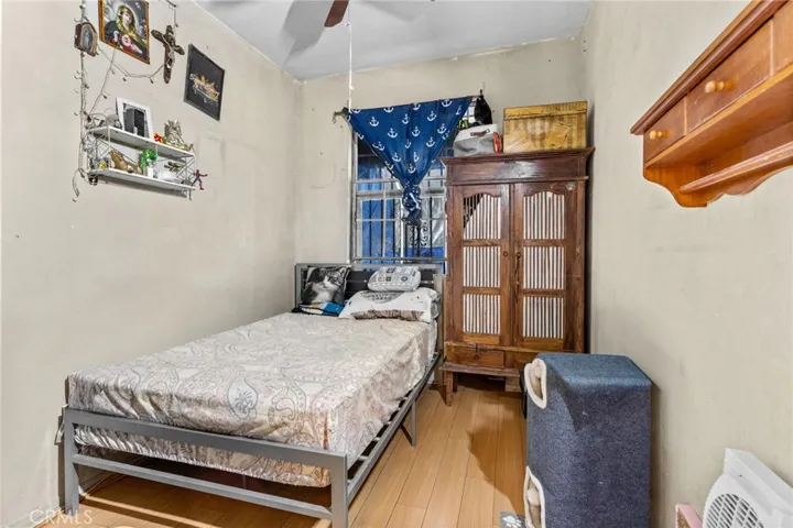 1154 N Wilton, Los Angeles, California 90038