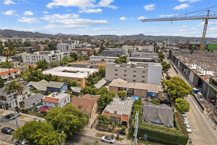 1154 N Wilton, Los Angeles, California 90038