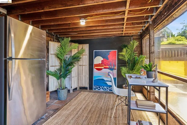 331 Western Dr, Richmond, California 94801