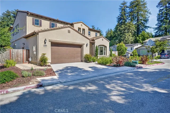 300 Village Lane, Scotts Valley, California 95066