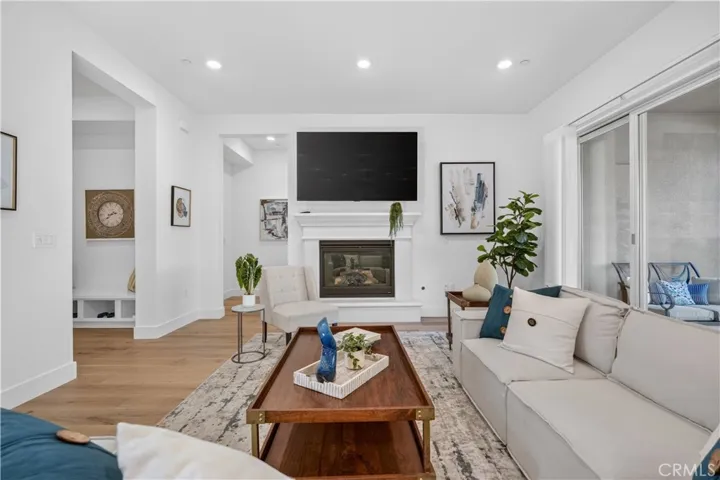 300 Village Lane, Scotts Valley, California 95066