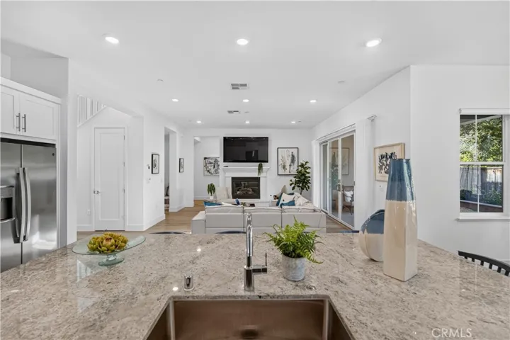 300 Village Lane, Scotts Valley, California 95066