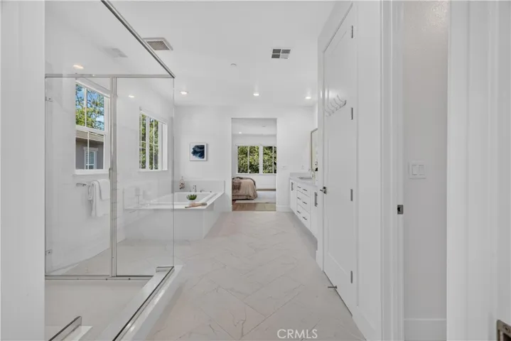 300 Village Lane, Scotts Valley, California 95066