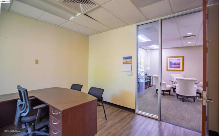 Office Space 106