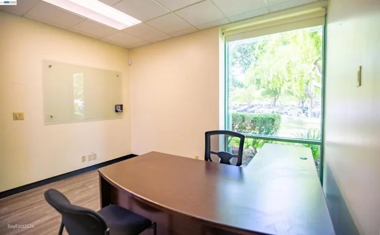 Office Space 106