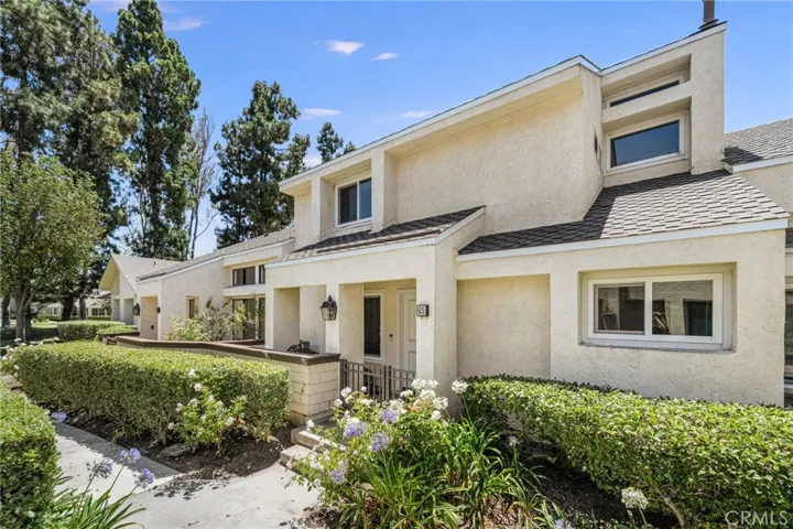 65 Claret, Irvine, California 92614