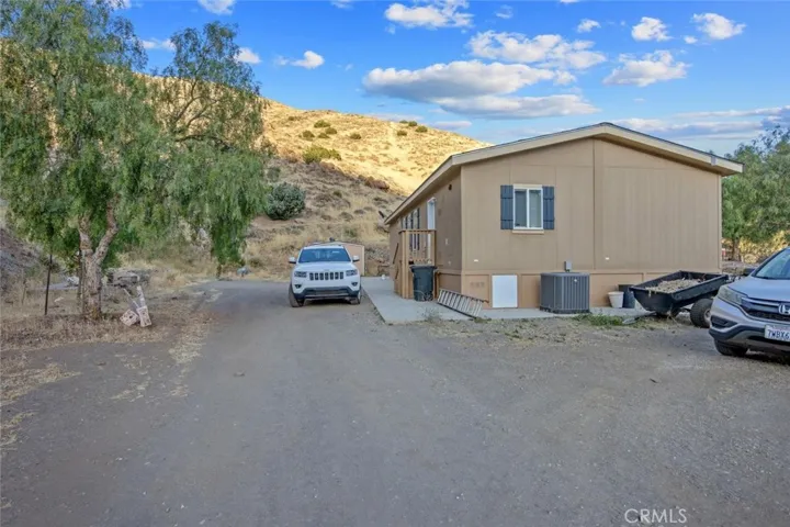 6931 Sierra, Agua Dulce, California 91390