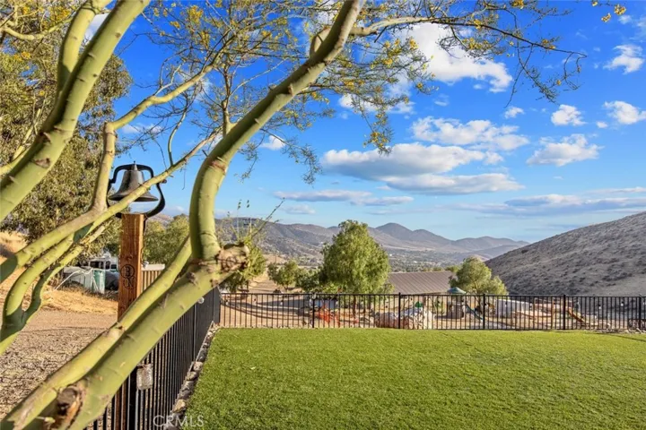 6931 Sierra, Agua Dulce, California 91390