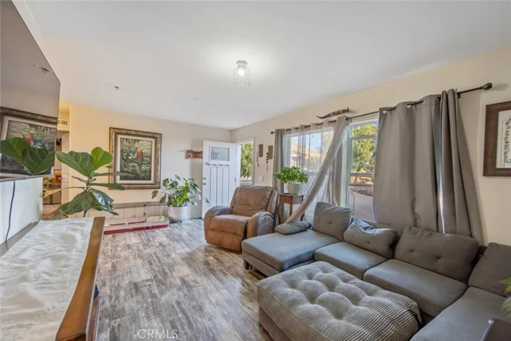 6931 Sierra, Agua Dulce, California 91390
