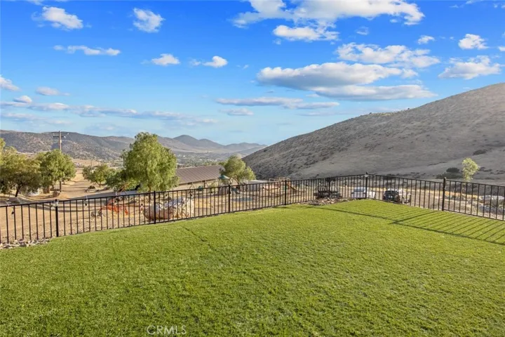 6931 Sierra, Agua Dulce, California 91390