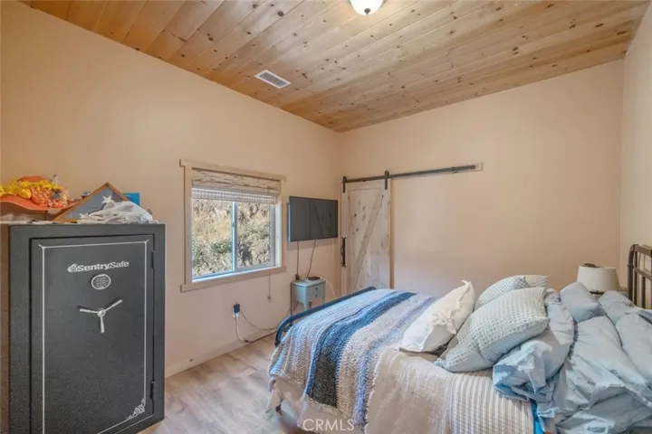 6931 Sierra, Agua Dulce, California 91390