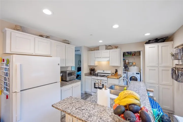 6931 Sierra, Agua Dulce, California 91390