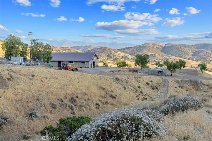 6931 Sierra, Agua Dulce, California 91390