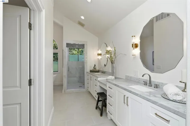 506 Oakshire Place, Alamo, California 94507
