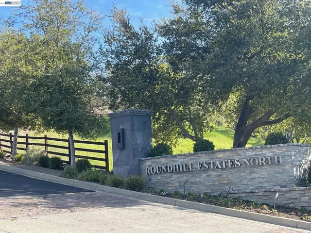 506 Oakshire Place, Alamo, California 94507