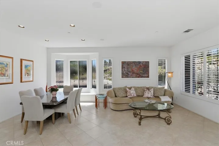 3927 Limber Pine, Fallbrook, California 92028