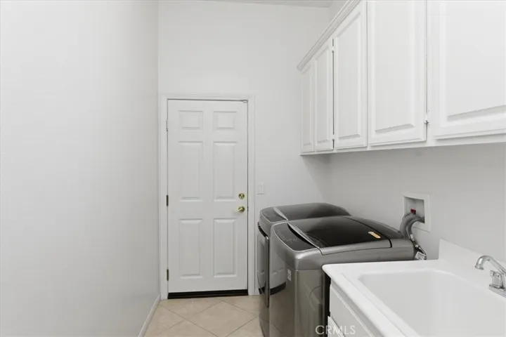 3927 Limber Pine, Fallbrook, California 92028