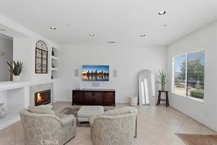 3927 Limber Pine, Fallbrook, California 92028