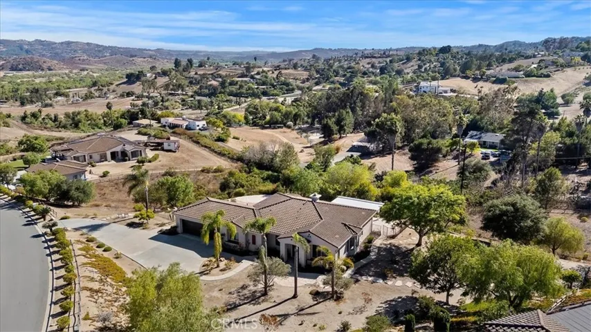 3927 Limber Pine, Fallbrook, California 92028
