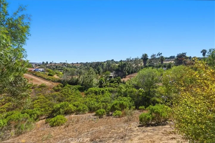 3927 Limber Pine, Fallbrook, California 92028