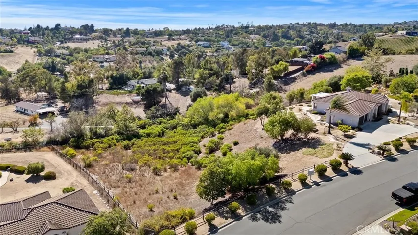 3927 Limber Pine, Fallbrook, California 92028