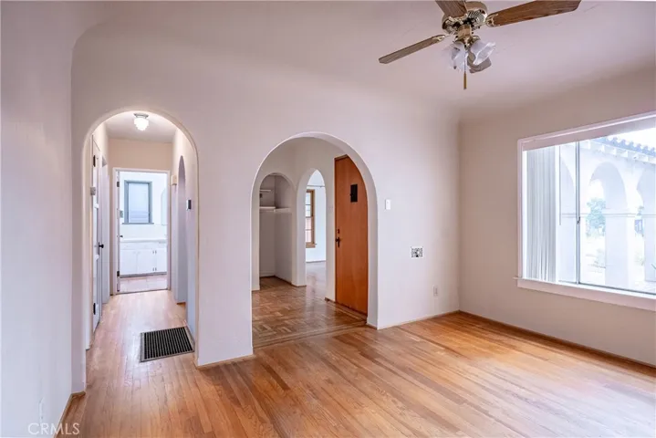 175 W 9th, Upland, California 91786