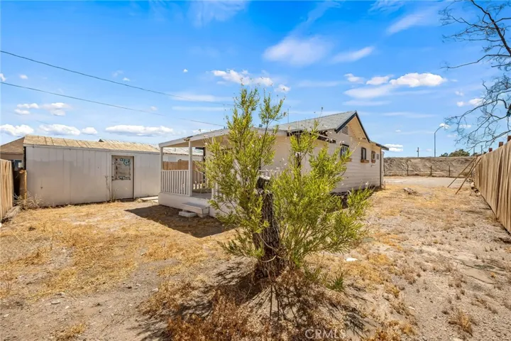 441 F, Needles, California 92363