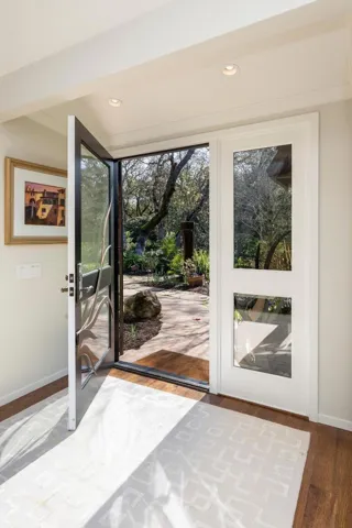 578 Cresta Vista Lane, Portola Valley, California 94028