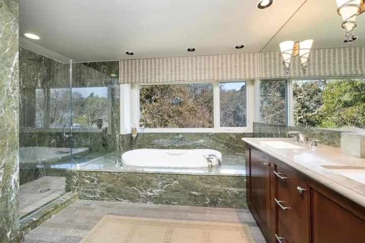 578 Cresta Vista Lane, Portola Valley, California 94028