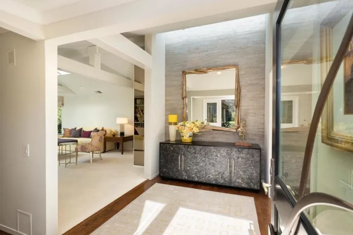 578 Cresta Vista Lane, Portola Valley, California 94028