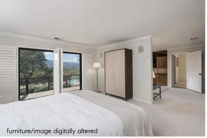 578 Cresta Vista Lane, Portola Valley, California 94028