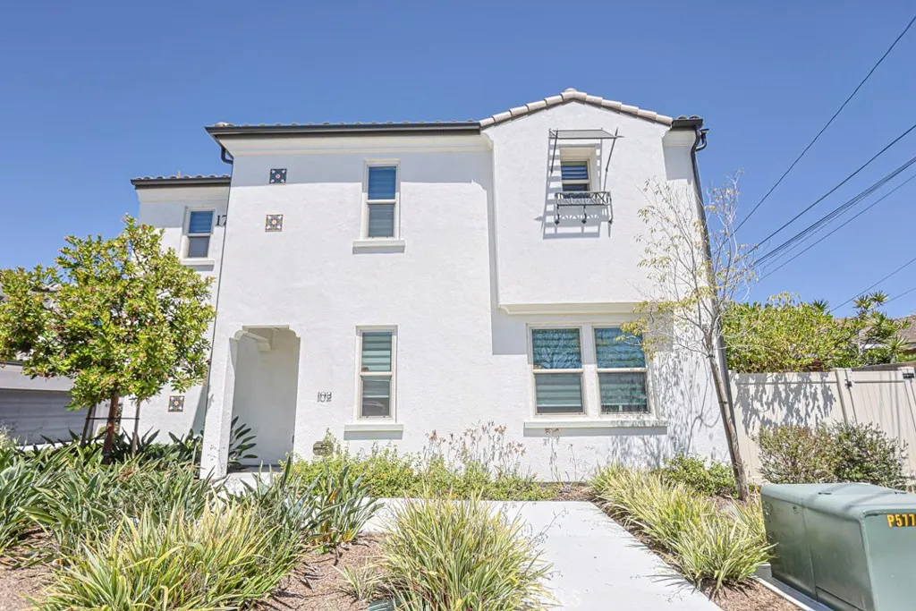 17540 Cameron, Huntington Beach, California 92647 — photo 5