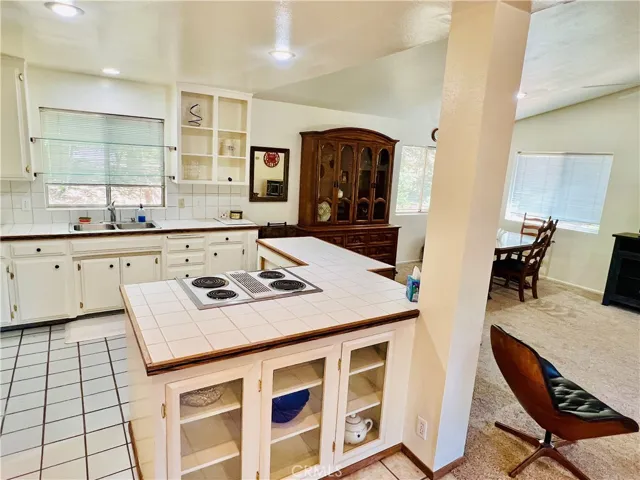 15793 Coutolenc, Magalia, California 95954
