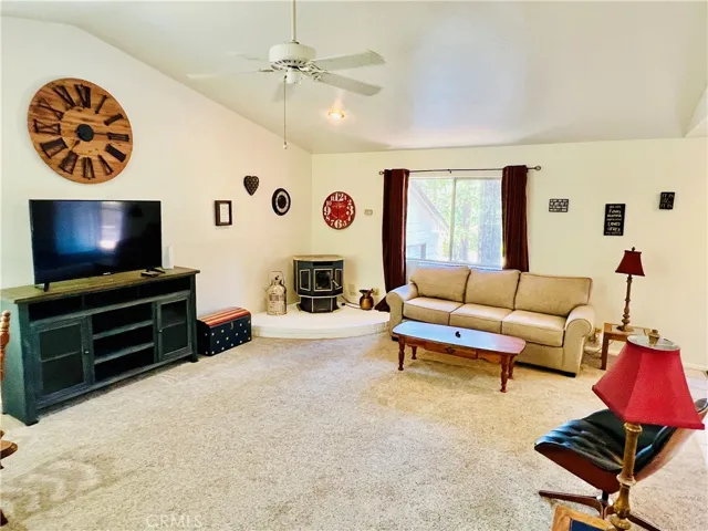 15793 Coutolenc, Magalia, California 95954
