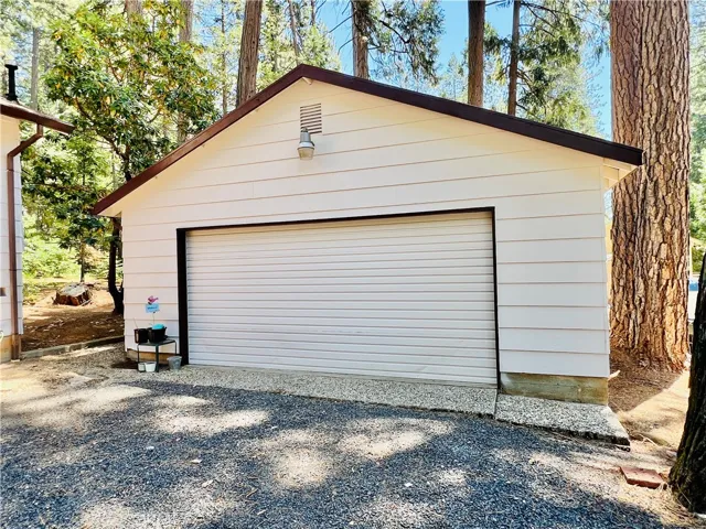 15793 Coutolenc, Magalia, California 95954